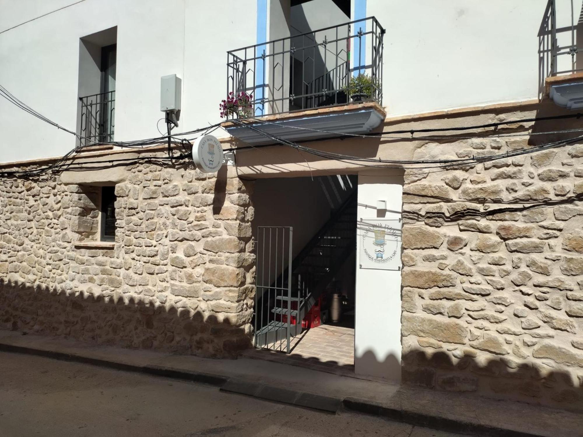 Casa Don Pelayo Boutique Apartments & Cafe Valderrobres Ngoại thất bức ảnh